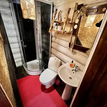 U Tsimborky * Synevyrs'ka Polyana