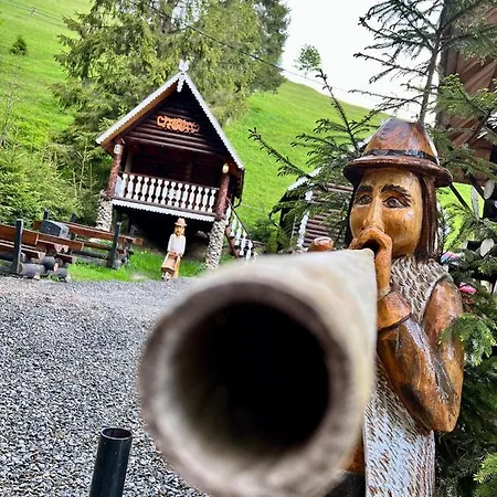 U Tsimborky Feriehus *
